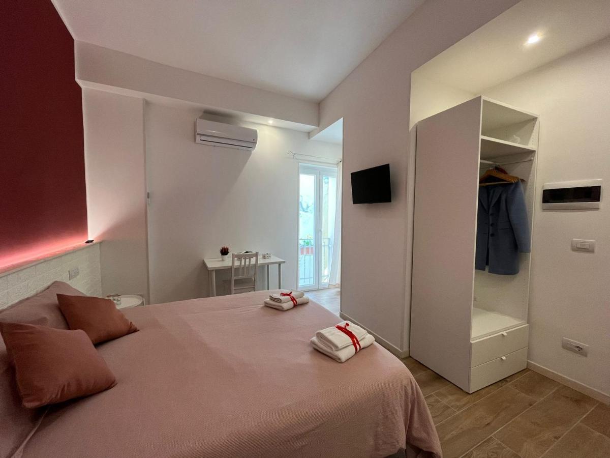 Aura B&B Bari Buitenkant foto