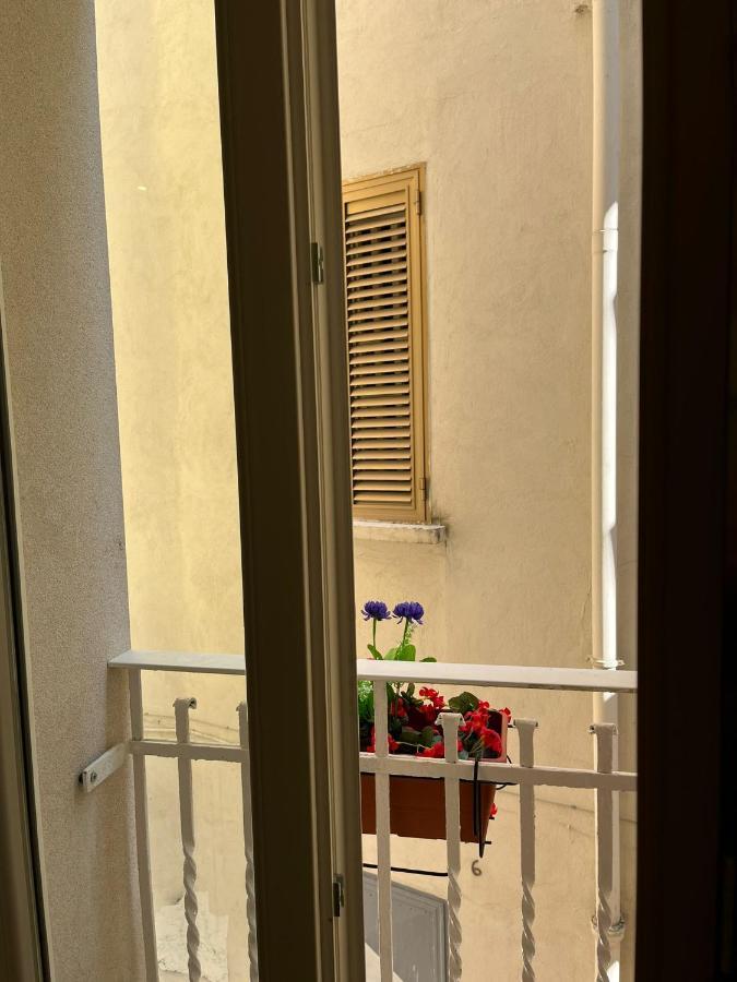 Aura B&B Bari Buitenkant foto