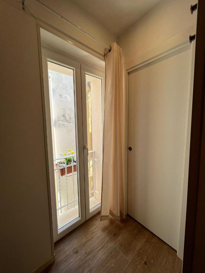 Aura B&B Bari Buitenkant foto
